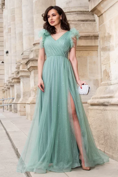 Rochie de seara lunga mint Nemesis cu glitter si flori 3D pe umeri